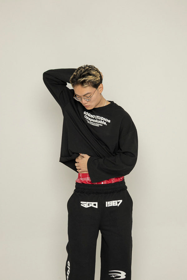 Buzo Unspeakable Dark Long Sleeve-Negro