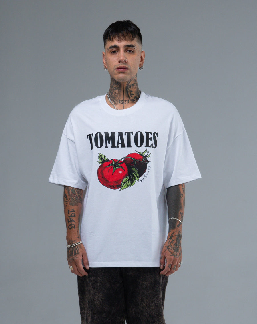 Oversized Tomatoes-Blanco