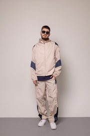 SET CHAQUETA Y SUDADERA ANTIFLUIDO-BEIGE