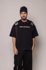 Camiseta Boxy Cortes 87/27-Negra