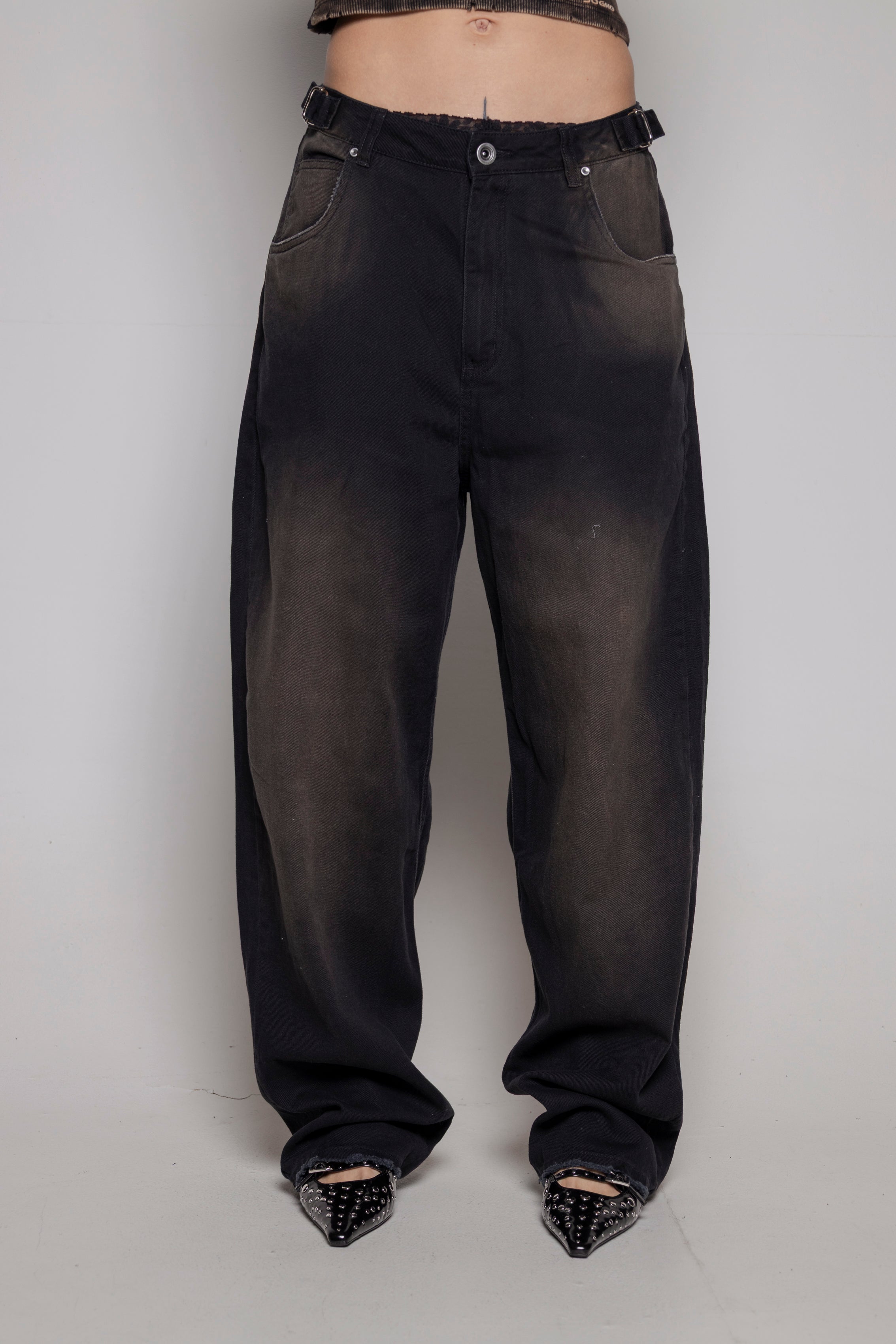 Baggy Courage Dama Negro Desgastes