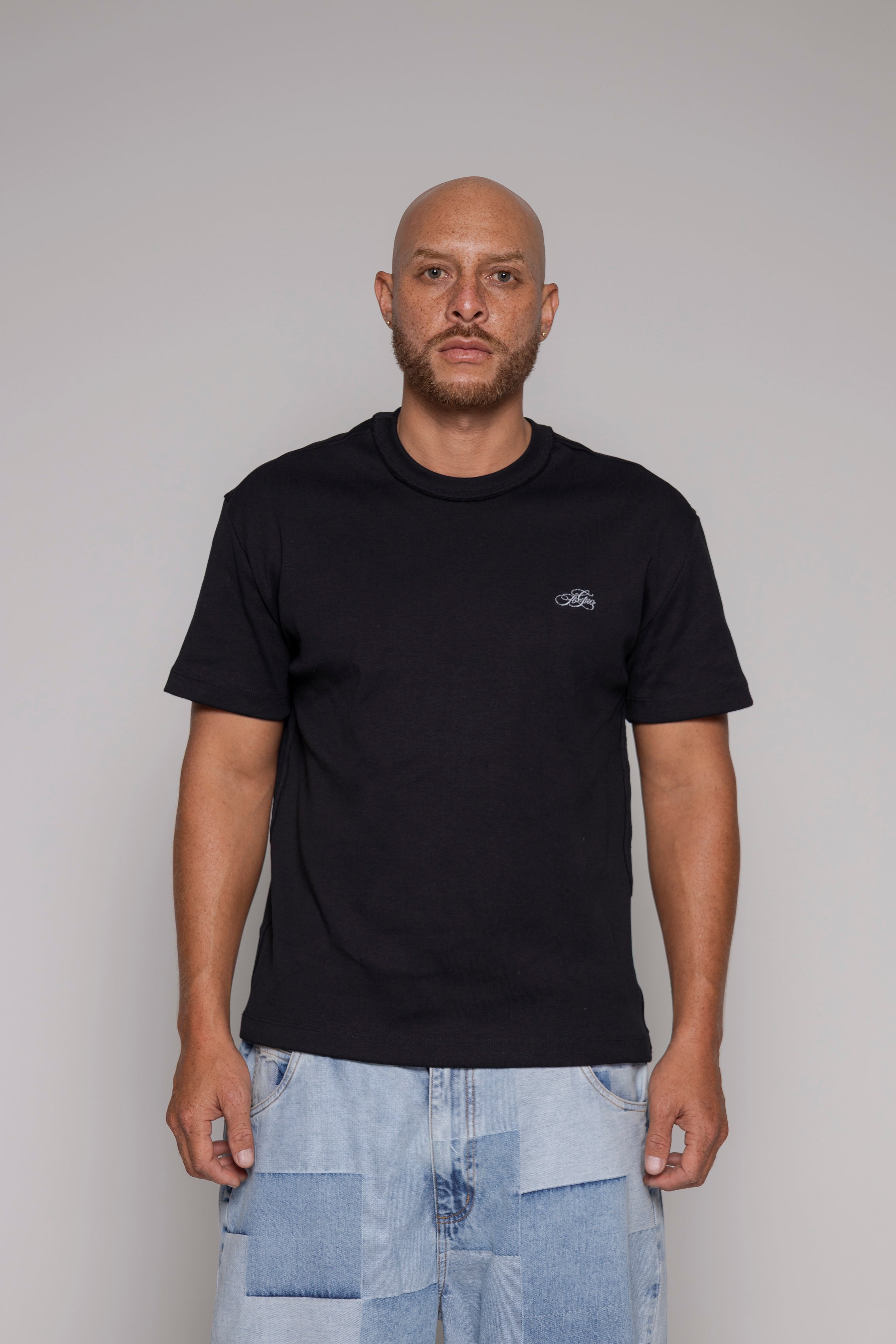 Camiseta Remainder Rib-Negra