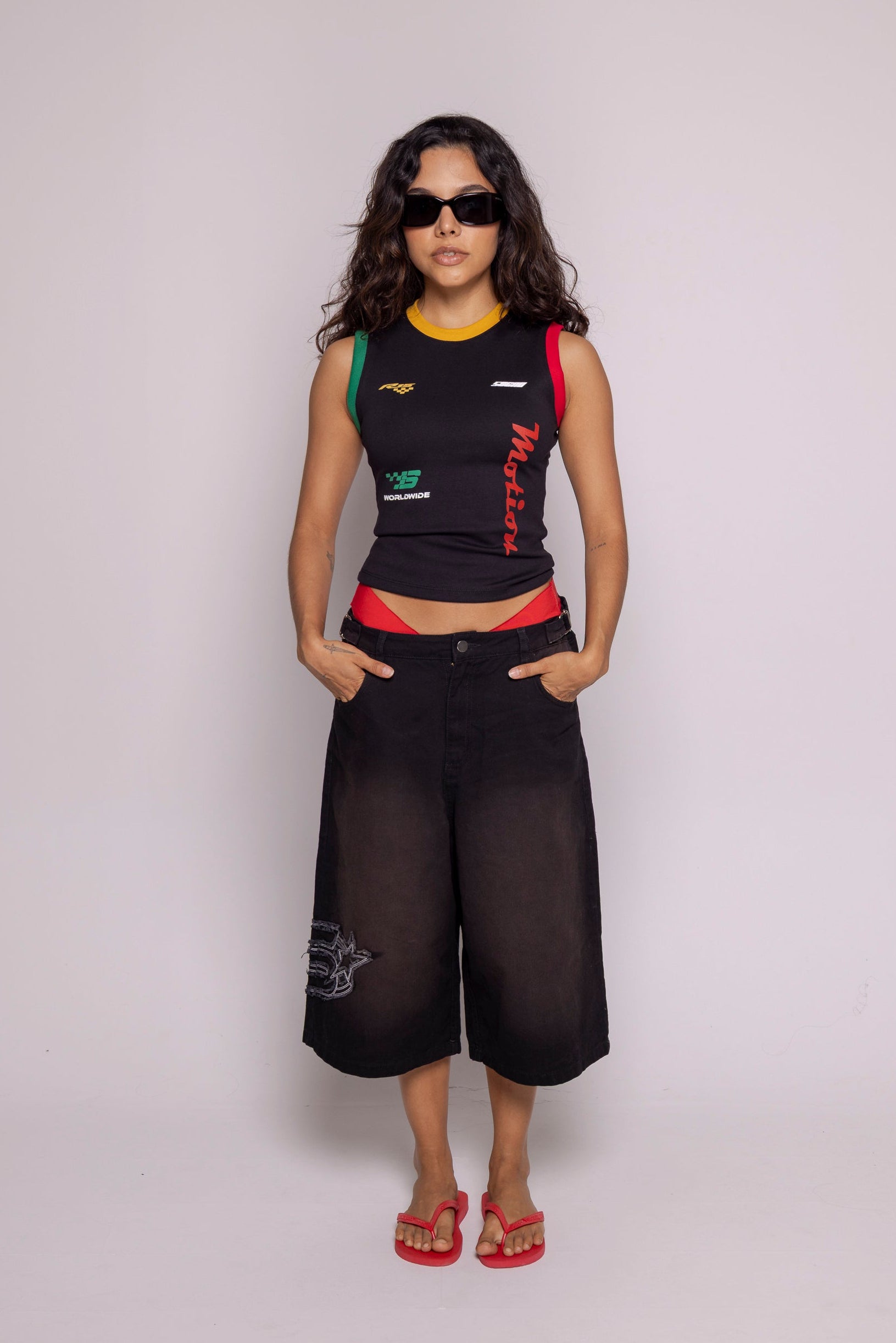 Tank Top Motion Sellos-Negro