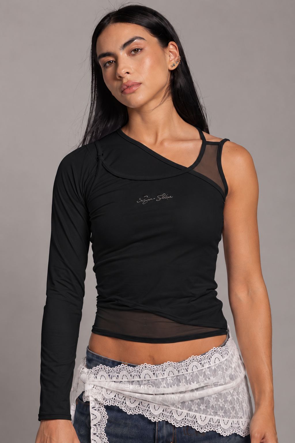 Top Negro Affirmation Asimétrico Con Transparencias